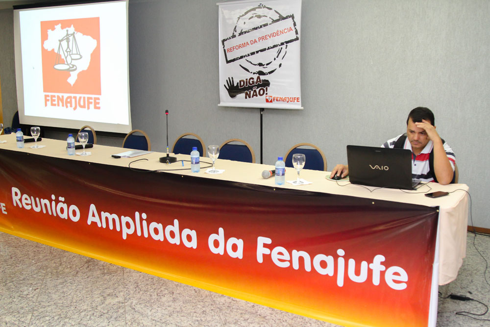 2017-04-08 - FENAJUFE_33