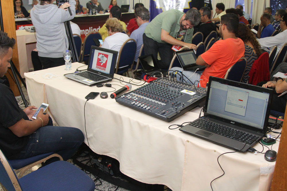 2017-04-08 - FENAJUFE_96